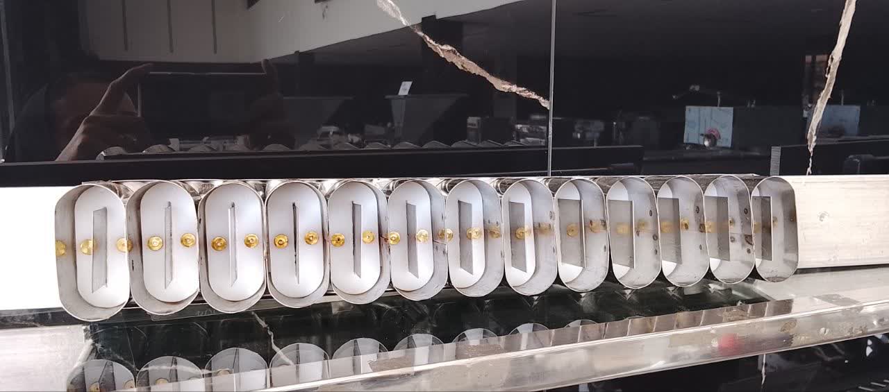 قالب سری زن زبان